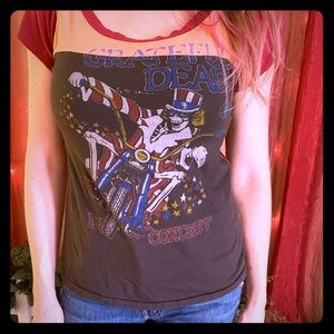 Exclusive Trunk brand Grateful Dead tee.